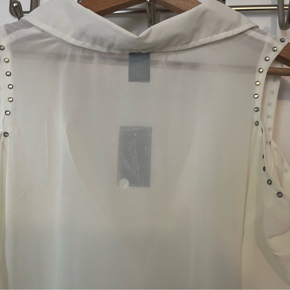 Ladies blouse - Picture 7 of 7